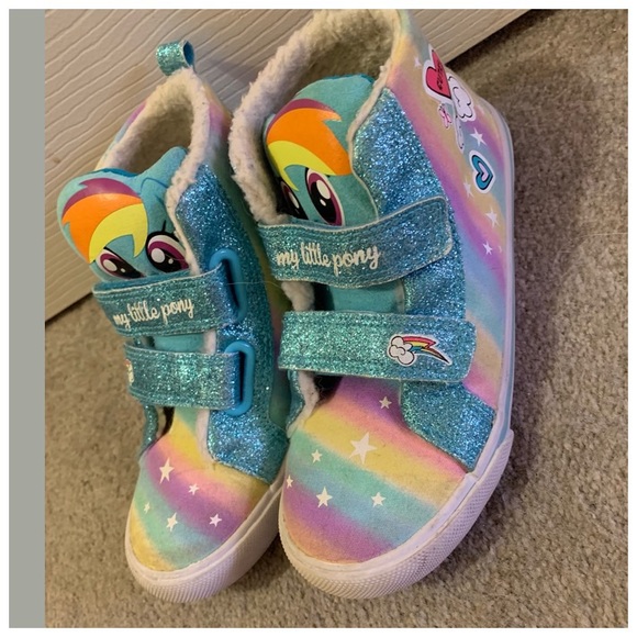 rainbow dash sneakers